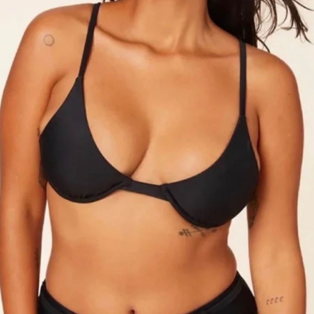 Andie Swim The Sicily Top Black‎